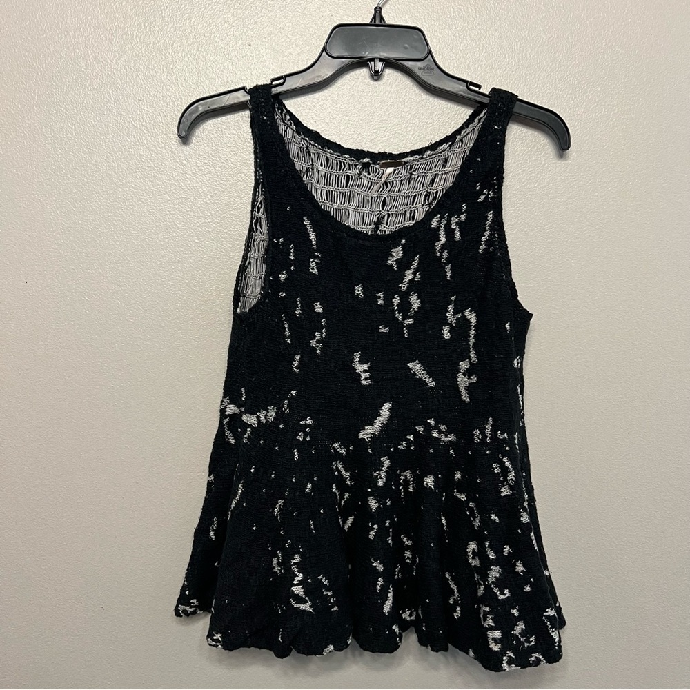 Free People Black White Flare Peplum Knit Minimalist Whimsical Abstract Top Sz s